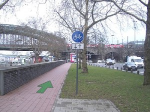 Radweg Rheinufer - Bild 20